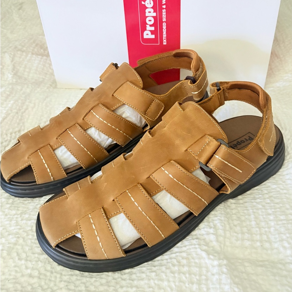 Propet Hunter Men's Leather Adjustable Fishing Fisherman Sandals | Size 13, Tan
